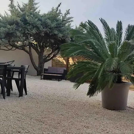 Du Cypres Apartment *